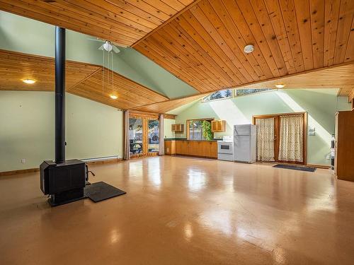 8185 Island Hwy South, Fanny Bay, BC - Indoor Photo Showing Other Room