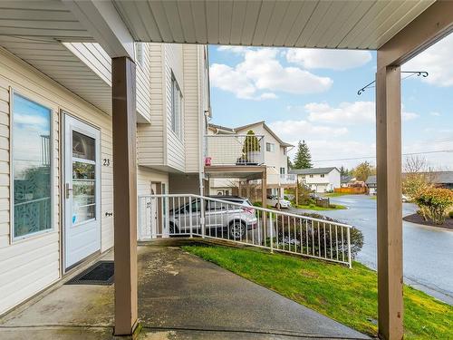 23-941 Malone Rd, Ladysmith, BC - Outdoor With Exterior