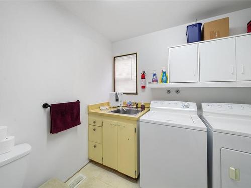 6342 East Sooke Rd, Sooke, BC - Indoor Photo Showing Laundry Room