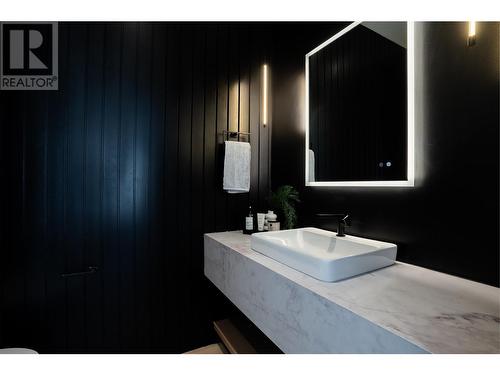1550 Viognier Drive, West Kelowna, BC - Indoor Photo Showing Bathroom