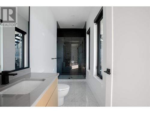 1550 Viognier Drive, West Kelowna, BC - Indoor Photo Showing Bathroom