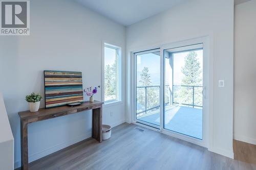 158 Deer Place Unit# 107, Penticton, BC - Indoor Photo Showing Other Room