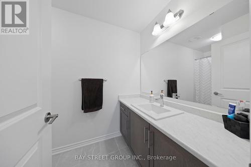 43 Macpherson St, Whitby, ON - Indoor Photo Showing Bathroom