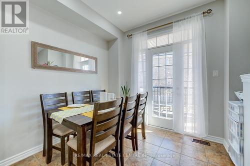 7112 Triumph Lane, Mississauga, ON - Indoor Photo Showing Dining Room