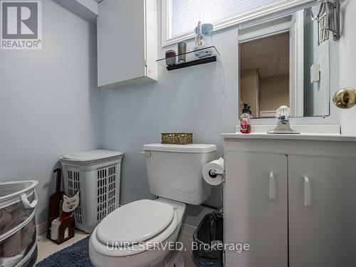 49 Mccaul St, Brampton, ON - Indoor Photo Showing Bathroom