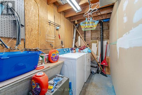 2 Herron Pl, Brampton, ON - Indoor Photo Showing Laundry Room