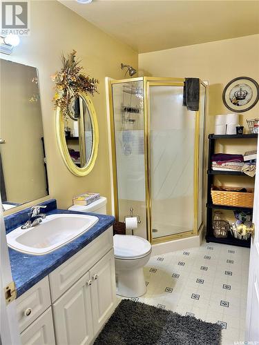 Park Valley Acreage, Canwood Rm No. 494, SK - Indoor Photo Showing Bathroom