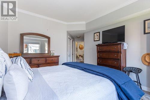 1118 Riverside Avenue Unit# A206, Sicamous, BC - Indoor Photo Showing Bedroom