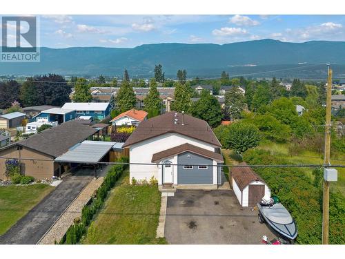 261 7 Street Se, Salmon Arm, BC - Outdoor With View