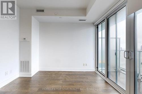 #3908 -7 Grenville St, Toronto, ON - Indoor Photo Showing Other Room