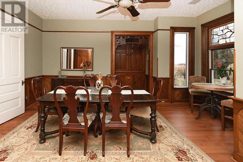 11428 Sunset Road, Southwold, ON - Indoor Photo Showing Dining Room