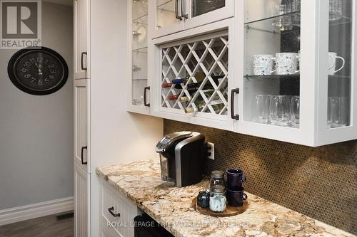 11428 Sunset Road, Southwold, ON - Indoor Photo Showing Kitchen