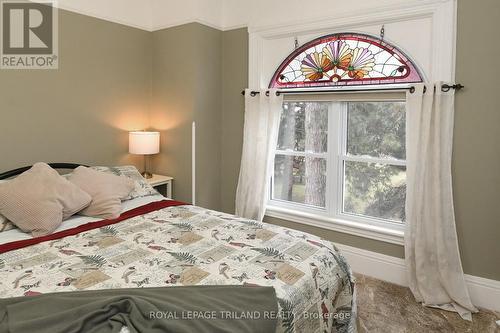 11428 Sunset Road, Southwold, ON - Indoor Photo Showing Bedroom