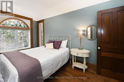 11428 Sunset Road, Southwold, ON - Indoor Photo Showing Bedroom