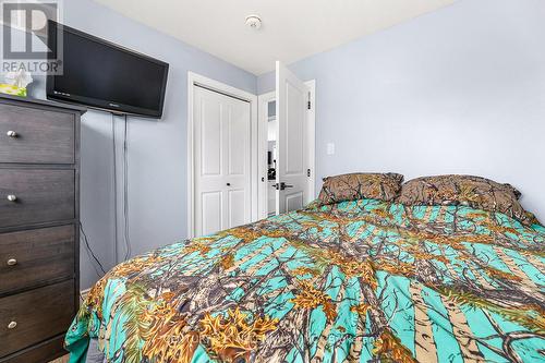 883 Lake Dalrymple Rd, Kawartha Lakes, ON - Indoor Photo Showing Bedroom