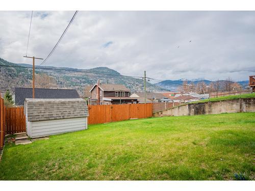 2062 Eighth Avenue, Trail, BC - Outdoor