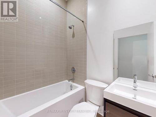 #206 -150 Logan Ave, Toronto, ON - Indoor Photo Showing Bathroom