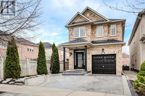 137 Venice Gate Dr, Vaughan, ON - Outdoor With Facade