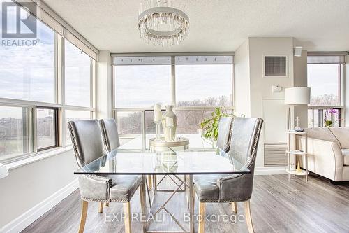 #522 -6 Humberline Dr, Toronto, ON - Indoor Photo Showing Dining Room