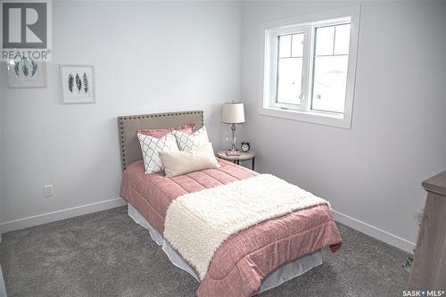 162 Finch Crescent, Langham, SK - Indoor Photo Showing Bedroom