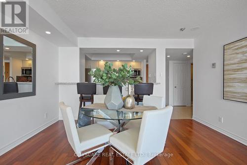 #2411 -77 Harbour Sq, Toronto, ON - Indoor Photo Showing Other Room