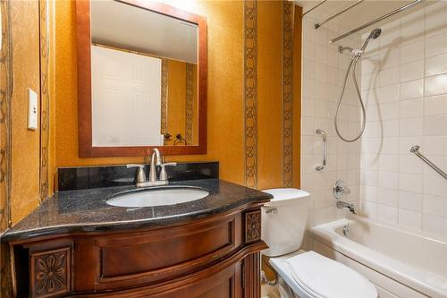5090 Pinedale Avenue|Unit #402, Burlington, ON - Indoor Photo Showing Bathroom