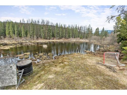 2550 Pass Creek Road, Pass Creek, BC - Outdoor With Body Of Water With View