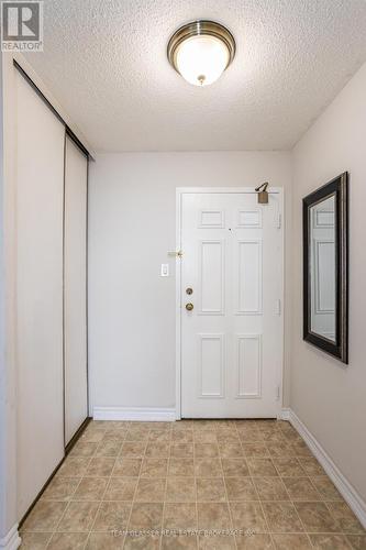 #801 -600 Grenfell Dr N, London, ON - Indoor Photo Showing Other Room
