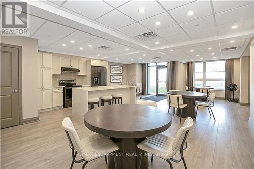 226 - 125 Shoreview Place, Hamilton, ON - Indoor Photo Showing Dining Room