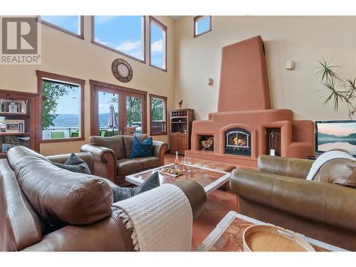 1070 Lakeshore Drive W Unit# 201 & 202, Penticton, BC - Indoor Photo Showing Living Room With Fireplace