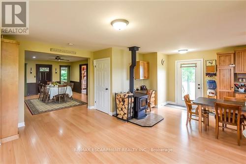 2830 Spiece Rd, Lincoln, ON - Indoor Photo Showing Dining Room