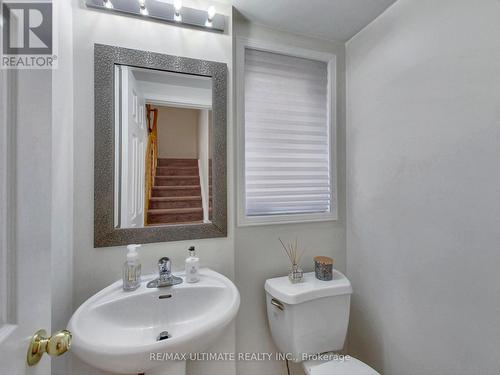 487 Rossland Rd E, Ajax, ON - Indoor Photo Showing Bathroom