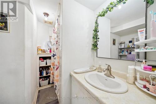 219 Cochrane St, Scugog, ON - Indoor Photo Showing Bathroom