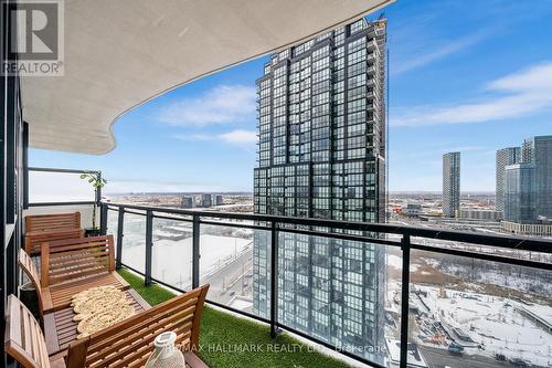 #2305 -2900 Highway 7 Rd, Vaughan, ON - Outdoor With View With Exterior