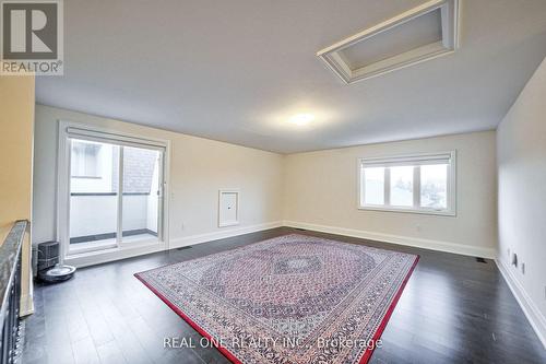 149 Milky Way Drive, Richmond Hill, ON - Indoor Photo Showing Other Room