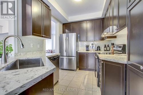 2885 Elgin Mills Road E, Markham, ON - Indoor Photo Showing Kitchen With Stainless Steel Kitchen With Upgraded Kitchen