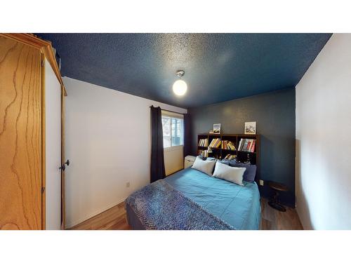 1027 - 930 Dogwood Drive, Kimberley, BC - Indoor Photo Showing Bedroom
