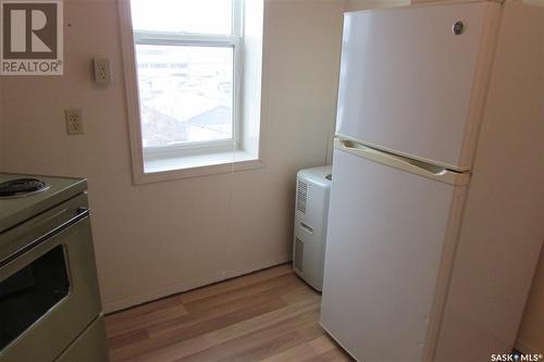 1736 St John Street, Regina, SK - Indoor Photo Showing Laundry Room