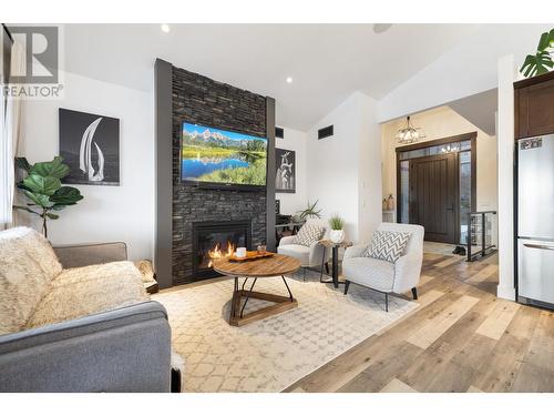 2409 Tallus Heights Drive, West Kelowna, BC - Indoor Photo Showing Living Room With Fireplace