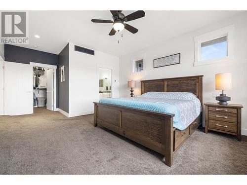 2409 Tallus Heights Drive, West Kelowna, BC - Indoor Photo Showing Bedroom