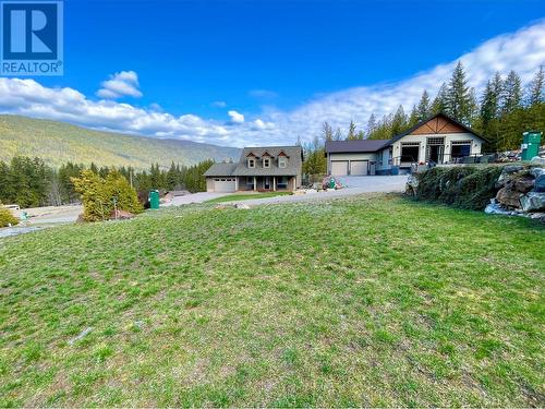 8253 Highway 97A Unit# 4, Mara, BC 