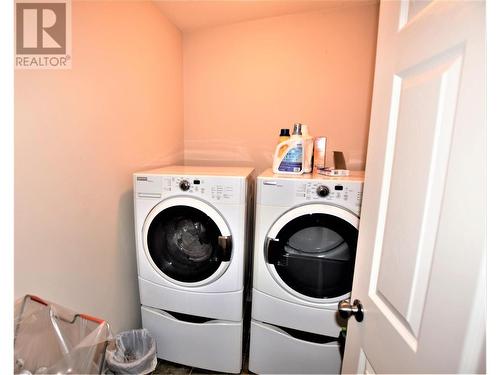 458 Ibis Avenue, Vernon, BC - Indoor Photo Showing Laundry Room