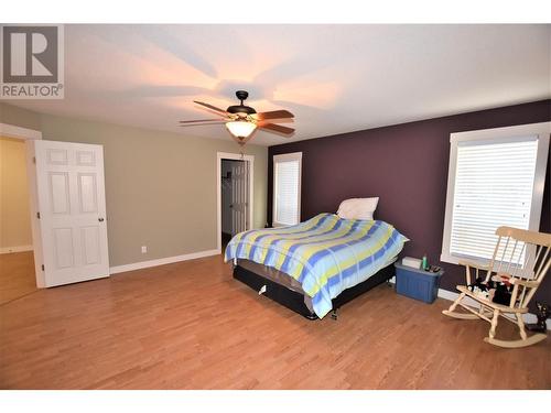 458 Ibis Avenue, Vernon, BC - Indoor Photo Showing Bedroom