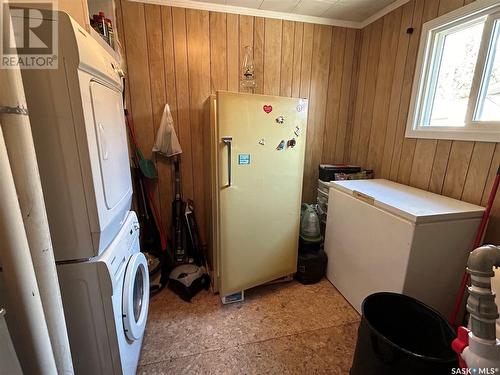 8 Alder Place, Candle Lake, SK - Indoor Photo Showing Laundry Room