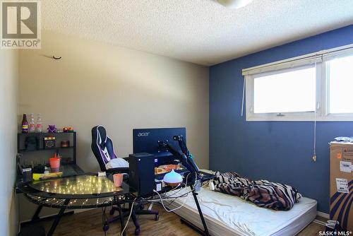 5 Northfield Bay, Yorkton, SK - Indoor Photo Showing Bedroom