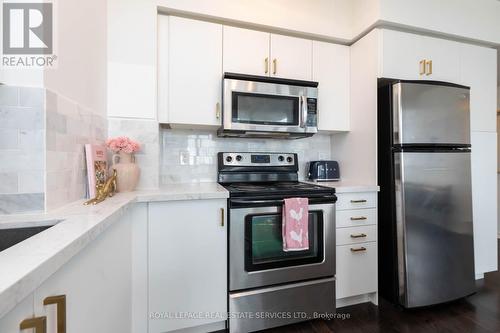 #1105 -15 Legion Rd, Toronto, ON - Indoor Photo Showing Kitchen With Stainless Steel Kitchen With Upgraded Kitchen