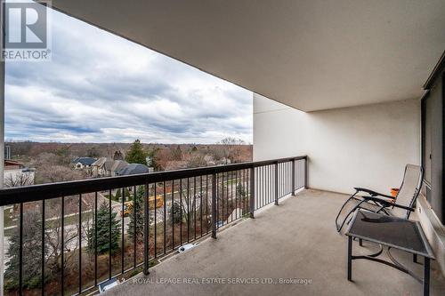 #806 -2185 Marine Dr, Oakville, ON - Outdoor With Balcony With Exterior