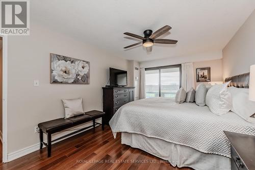 806 - 2185 Marine Drive, Oakville, ON - Indoor Photo Showing Bedroom