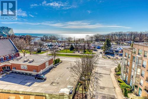 #709 -2511 Lakeshore Rd W, Oakville, ON - Outdoor With View