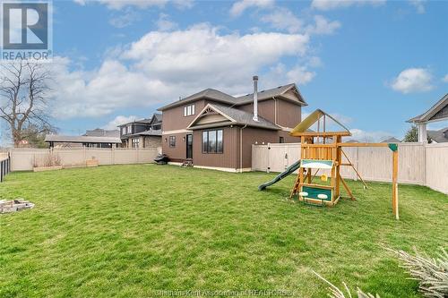 88 Leisure Lane, Dresden, ON - Outdoor With Backyard